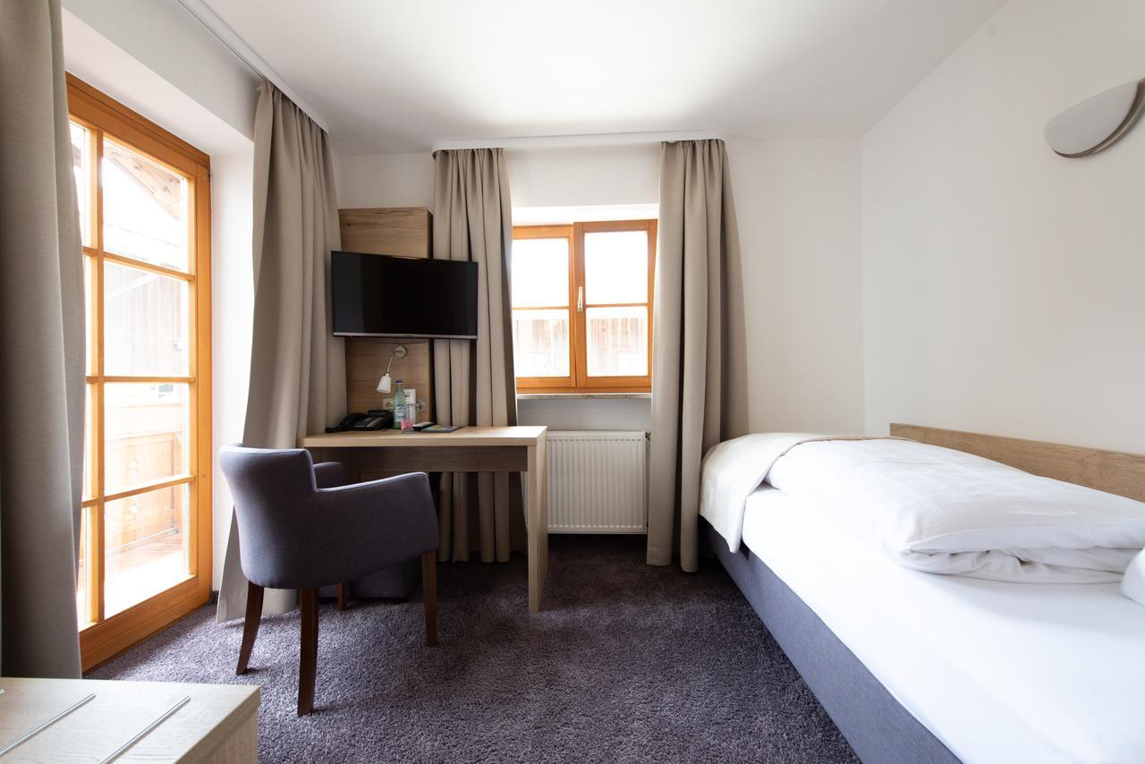 Haflhof 3* Egmating